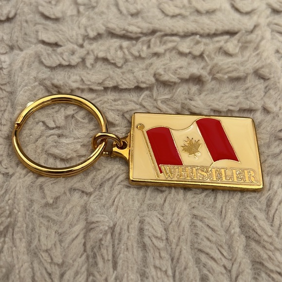 Whistler keychain NWT - Picture 16 of 16